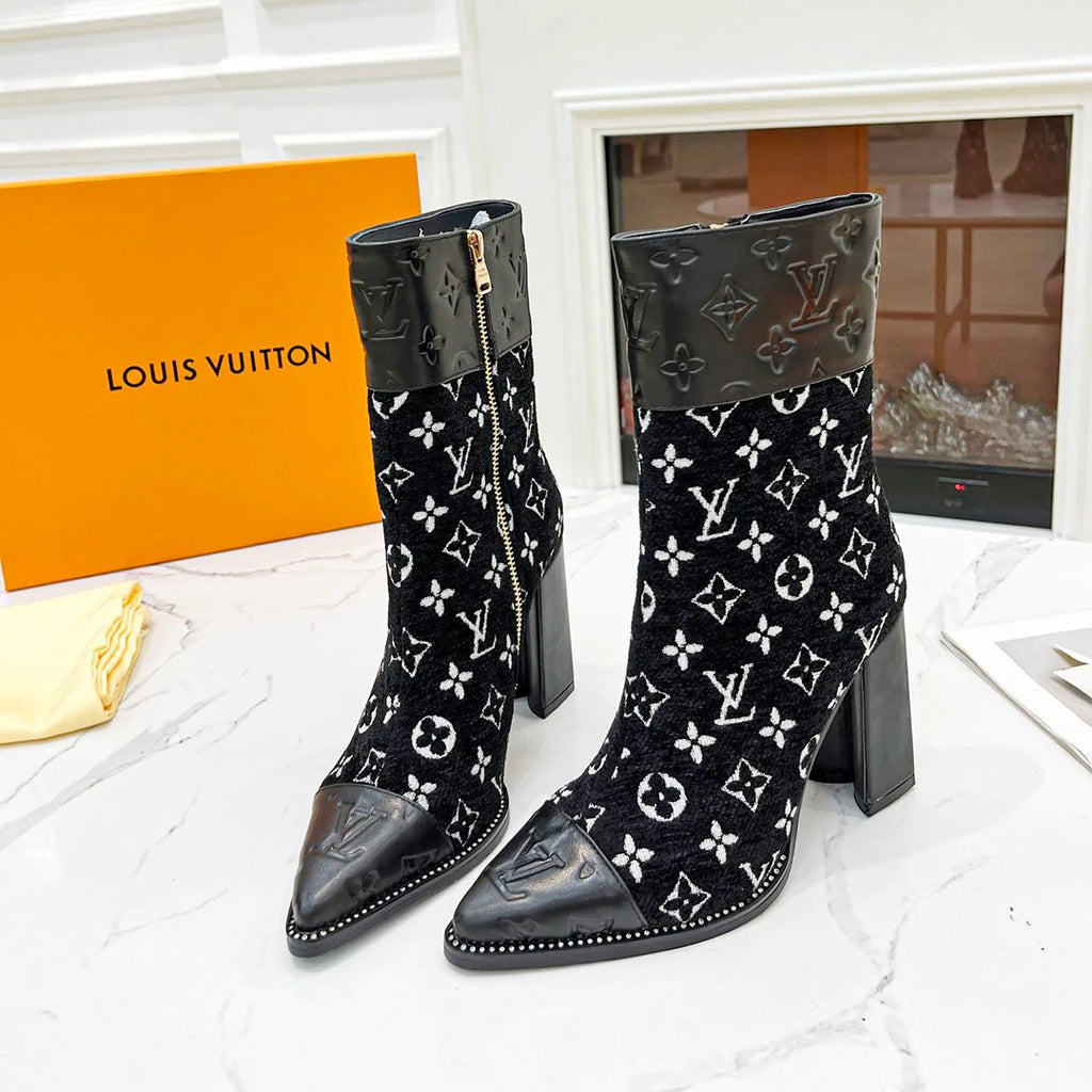 New fashion and versatile casual boots 1024011116