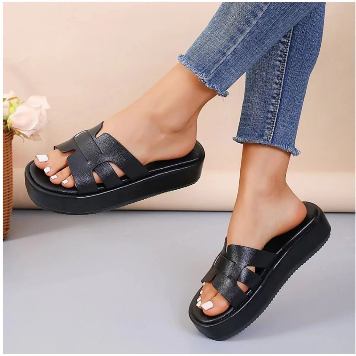 New Large Size Fashionable All-match Fish Mouth Beach Sandals And Slippers 1024041104