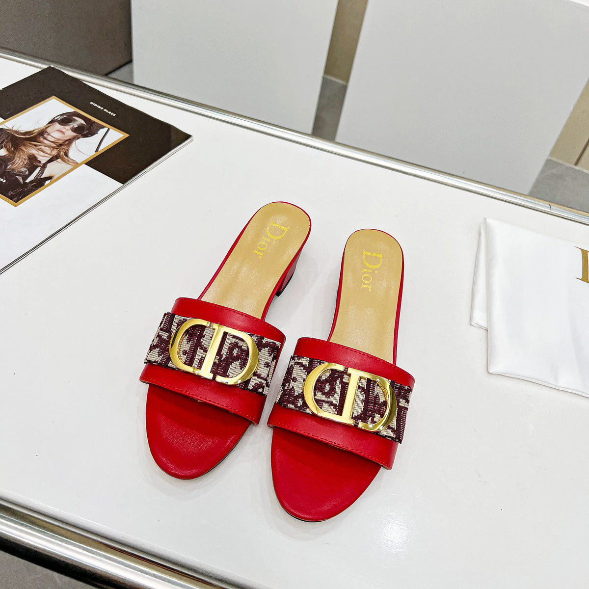 low heel metal sandals 03082