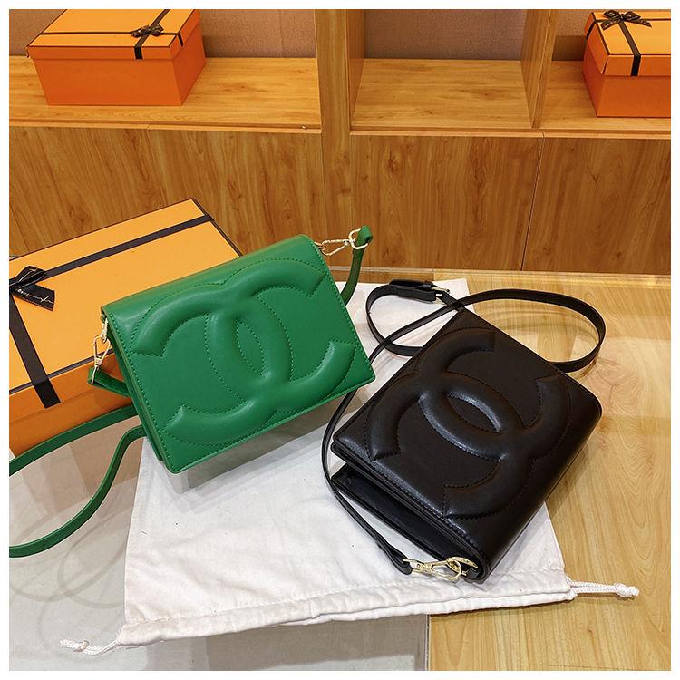 New Crossbody Bag Fashionable Small Square Bag Shoulder 1024071522
