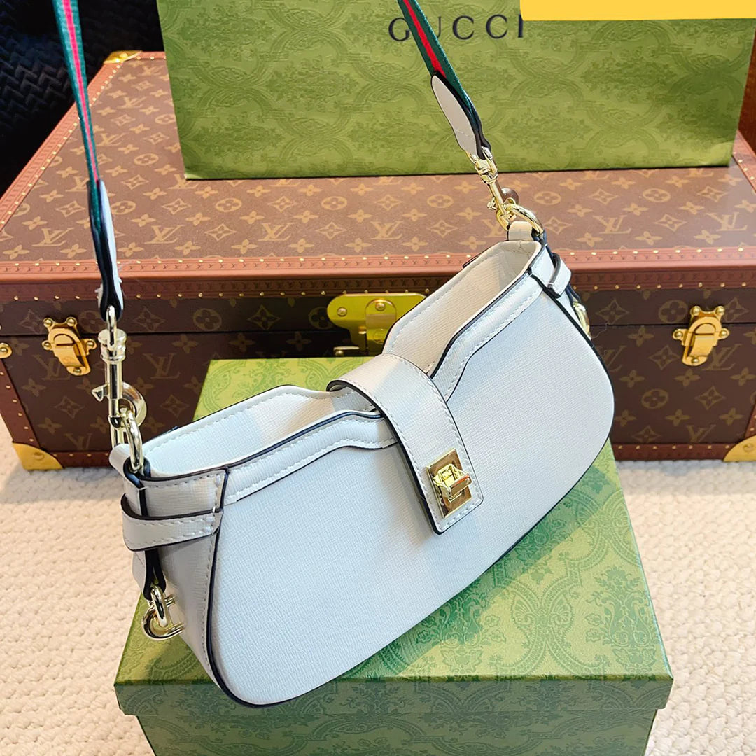 New fashion versatile crossbody bag 1024041821