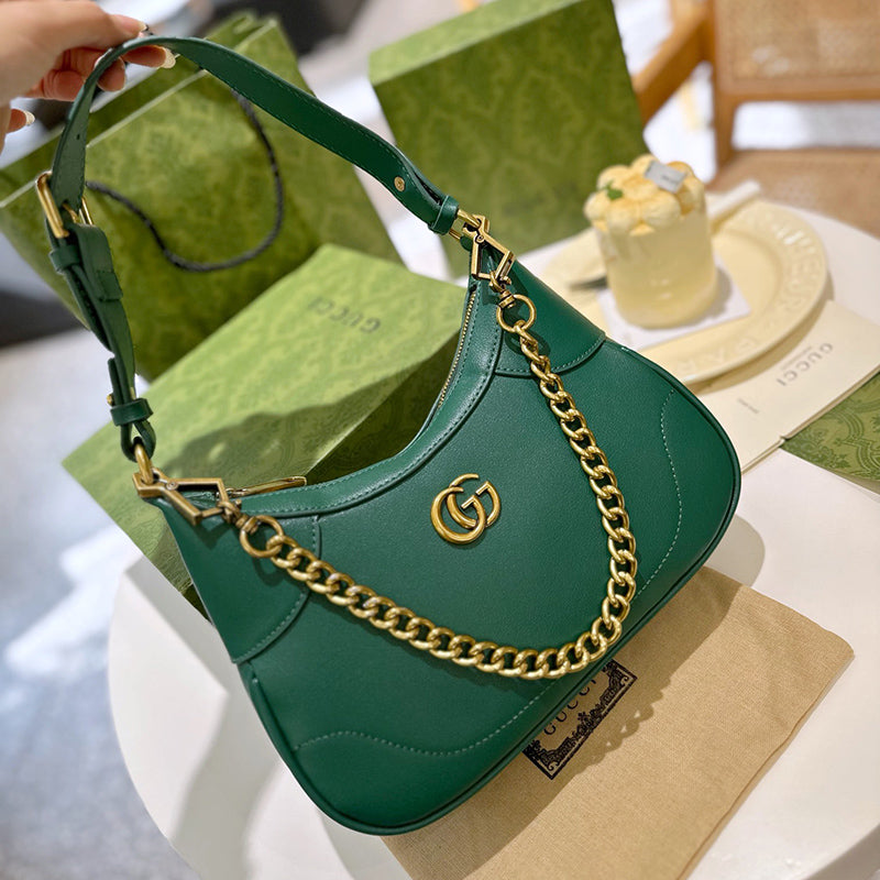 Fashion new messenger bag CWT1023081029