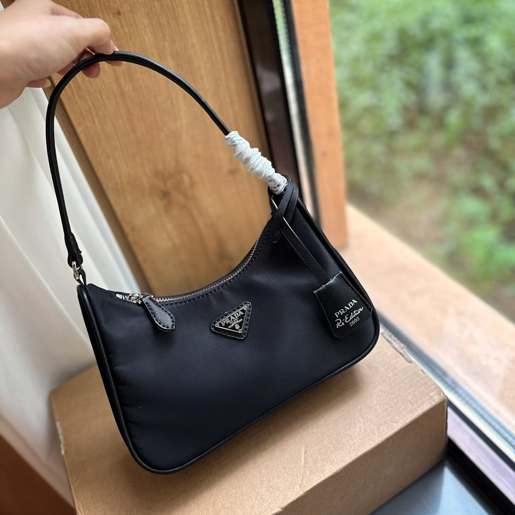 New trendy and fashion bags  CWT1023091319