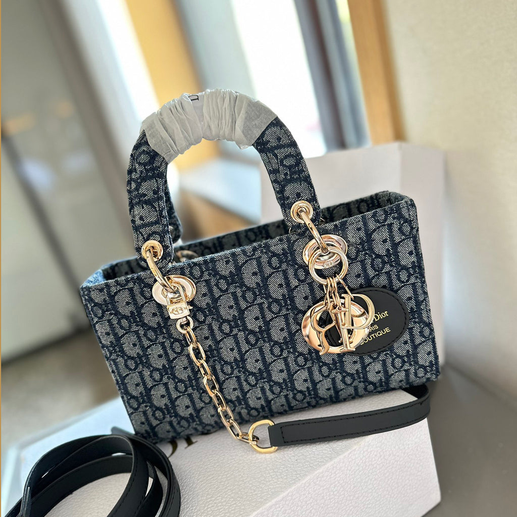 DIR 24ss New Fashion Handbags fb0424090203