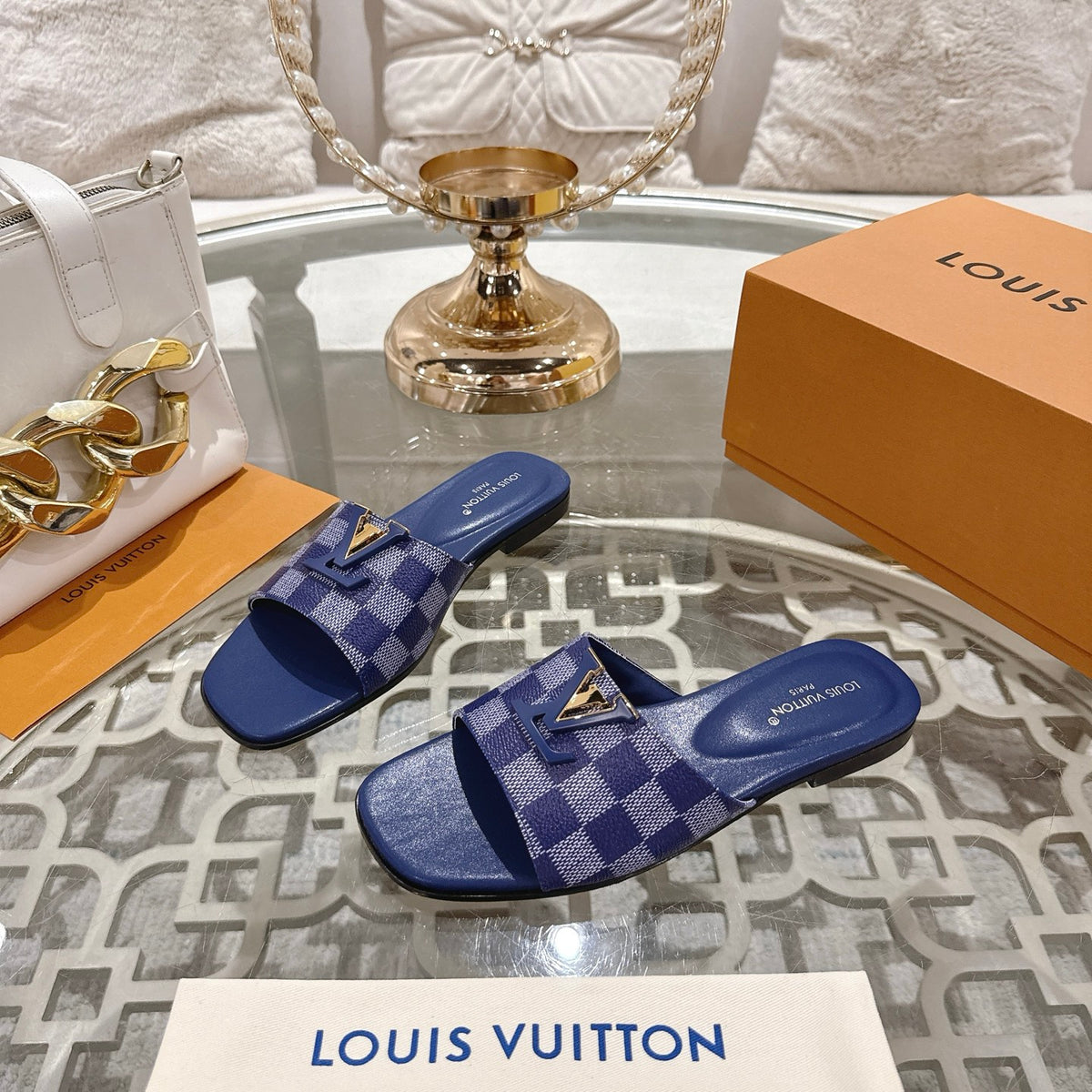 L fashion ladies slippers 0725063001