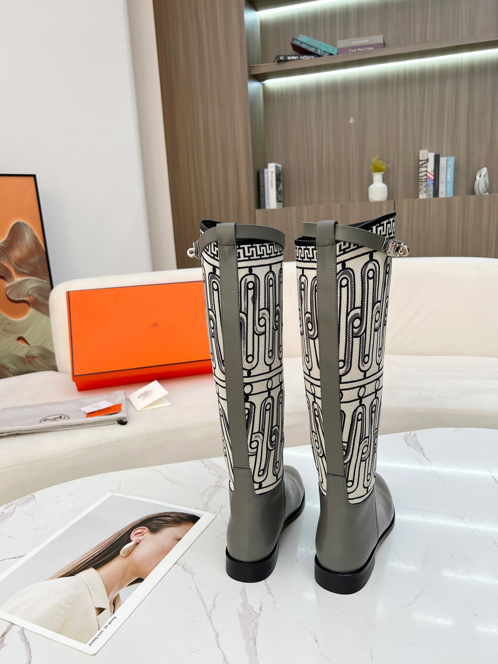 H Kelly Buckle Knight Boots 0724110418