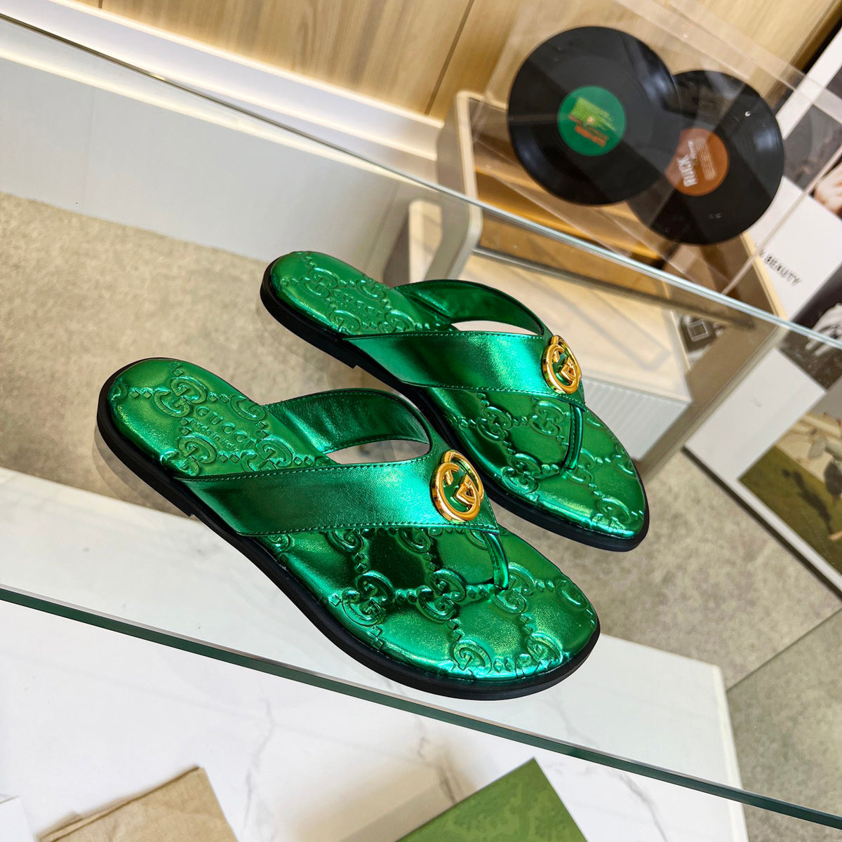 print couple flip flops 03081