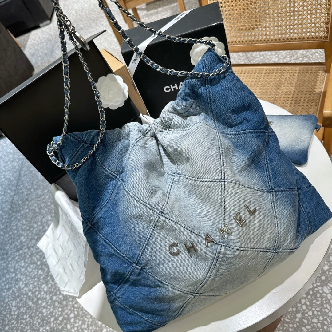 Fashion new messenger bag CWT1023081026