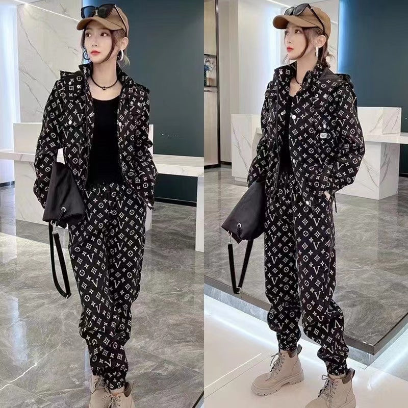 3-color women's fashion V tooling suit