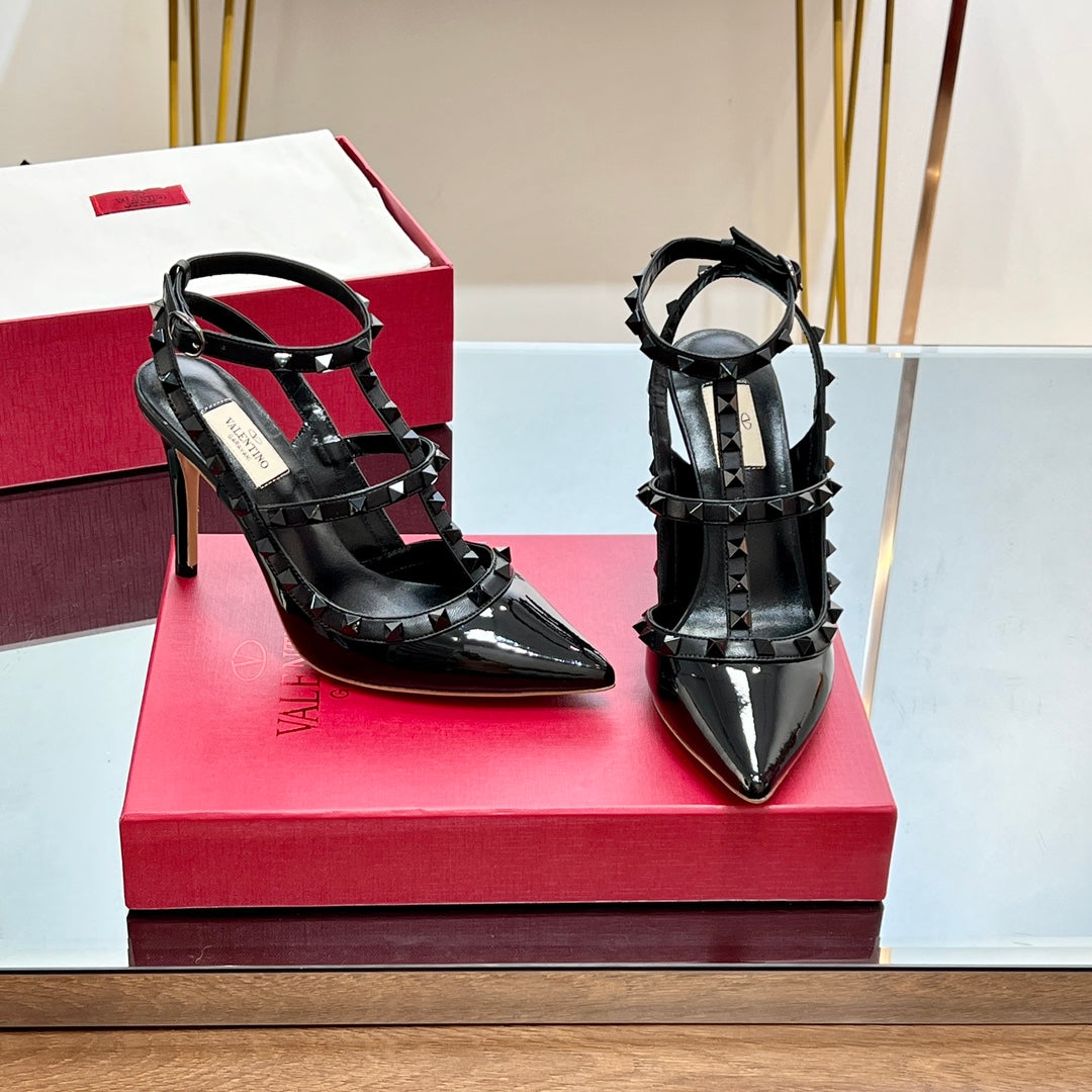 VT studded high heels 1824082801