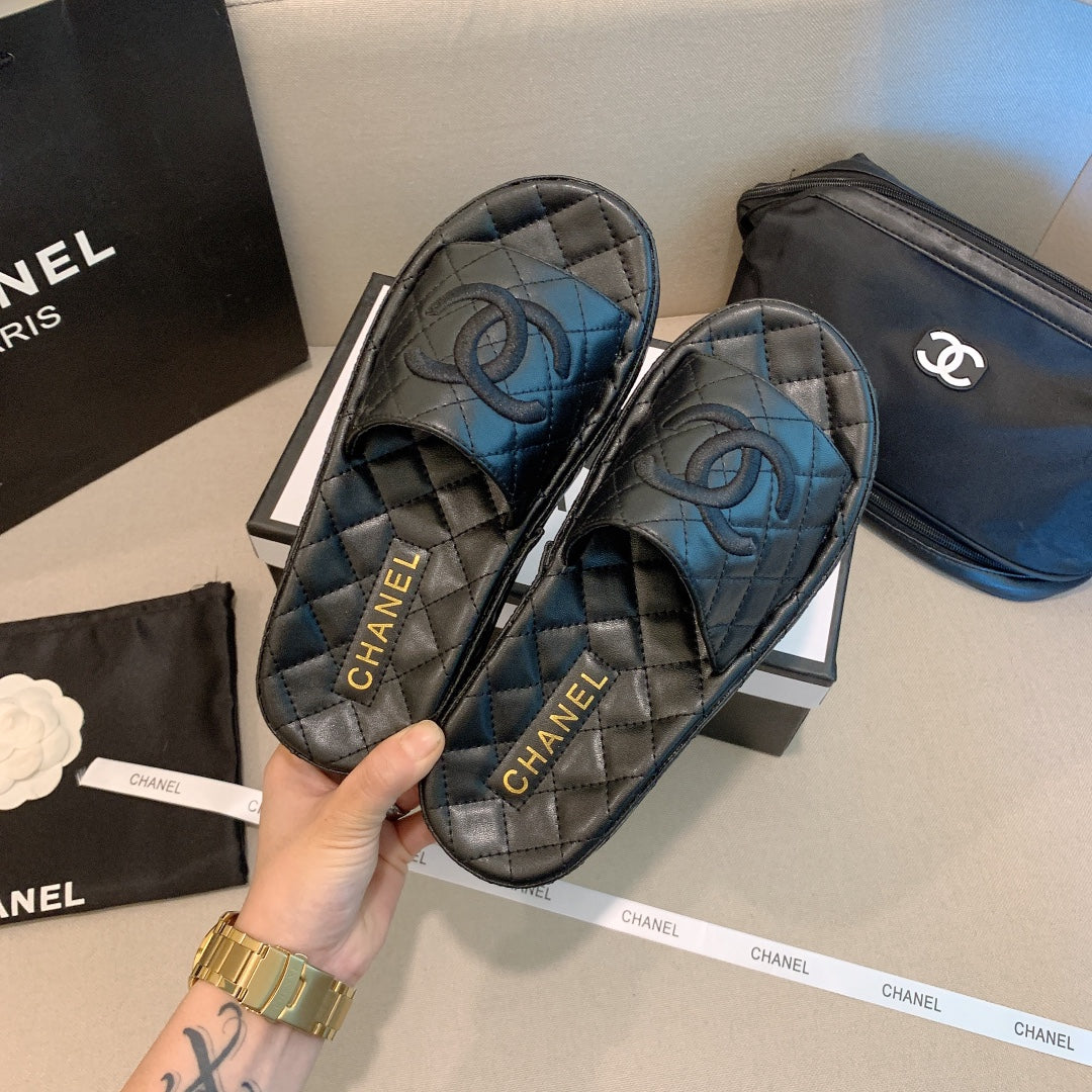 Trendy platform slippers XC0123072823