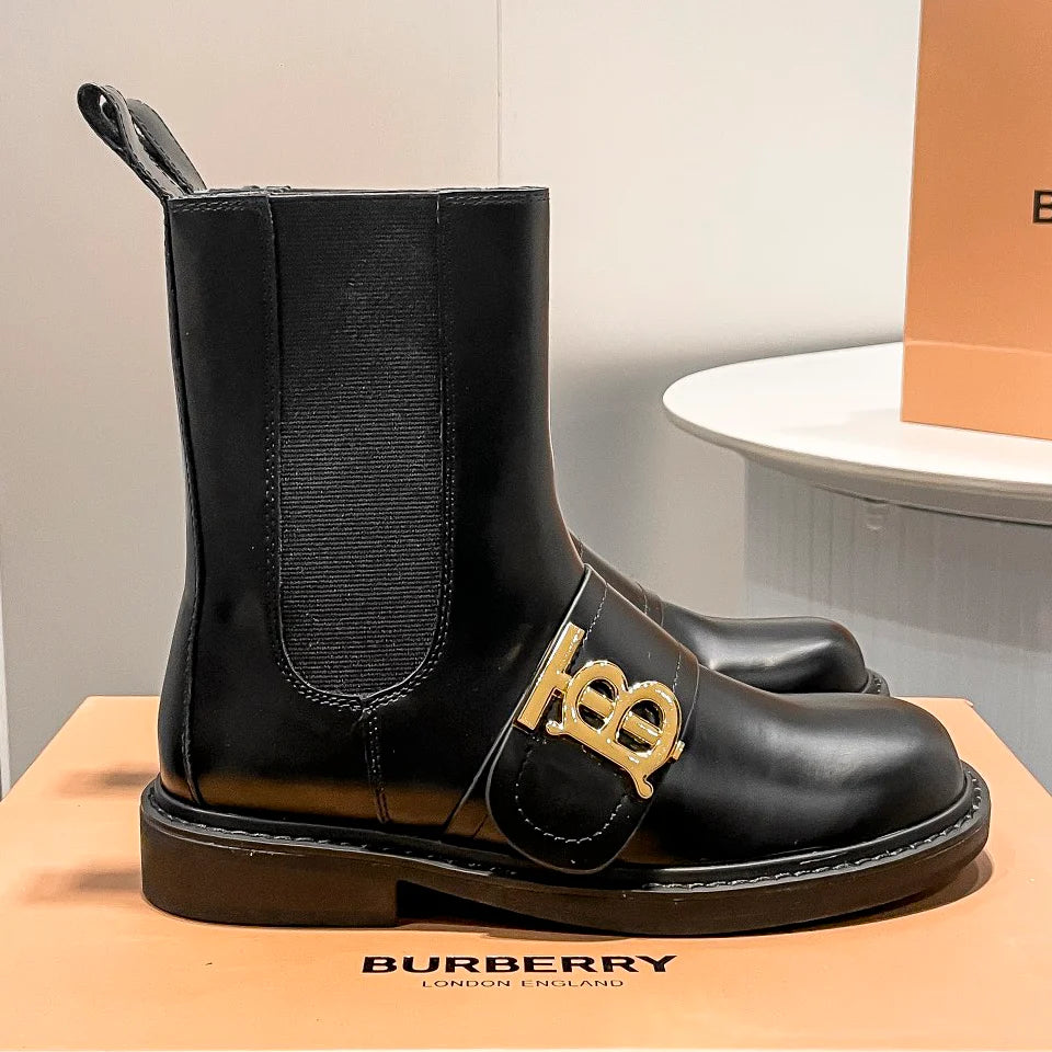 Fashionable and versatile short boots 1024110821