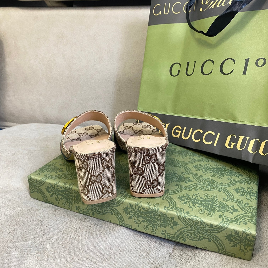 Chunky heel slippers XC0123072819