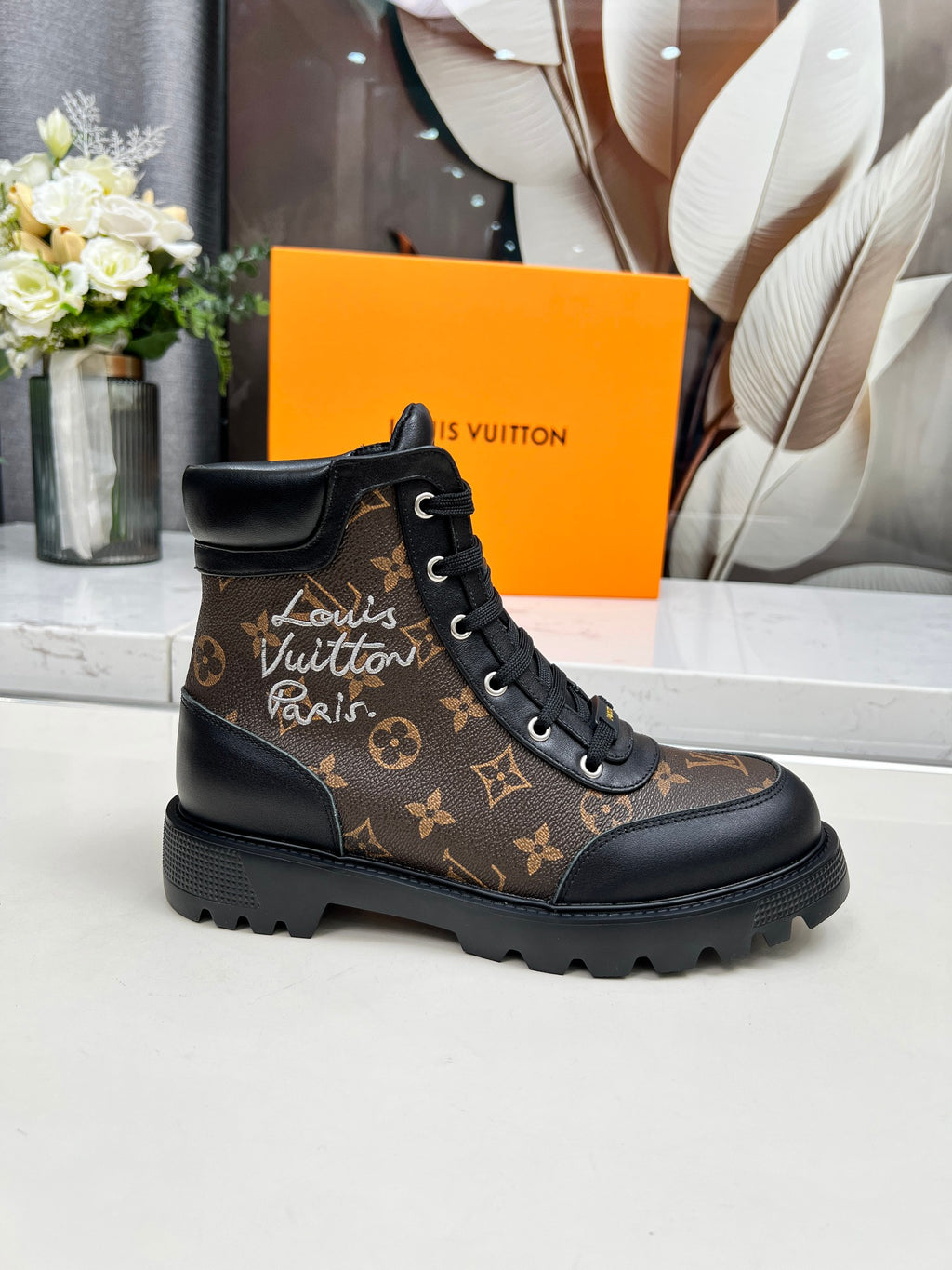 L 25ss Autumn and Winter New Printed Women's boots 0725082101