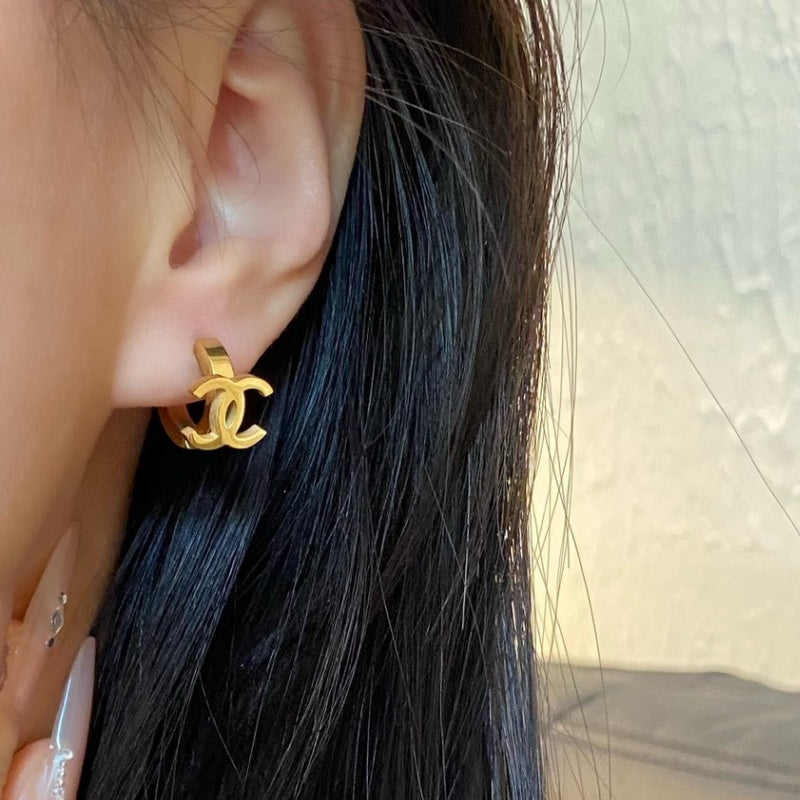 Women's Luxury Gold Letter Earrings XZ1326092811