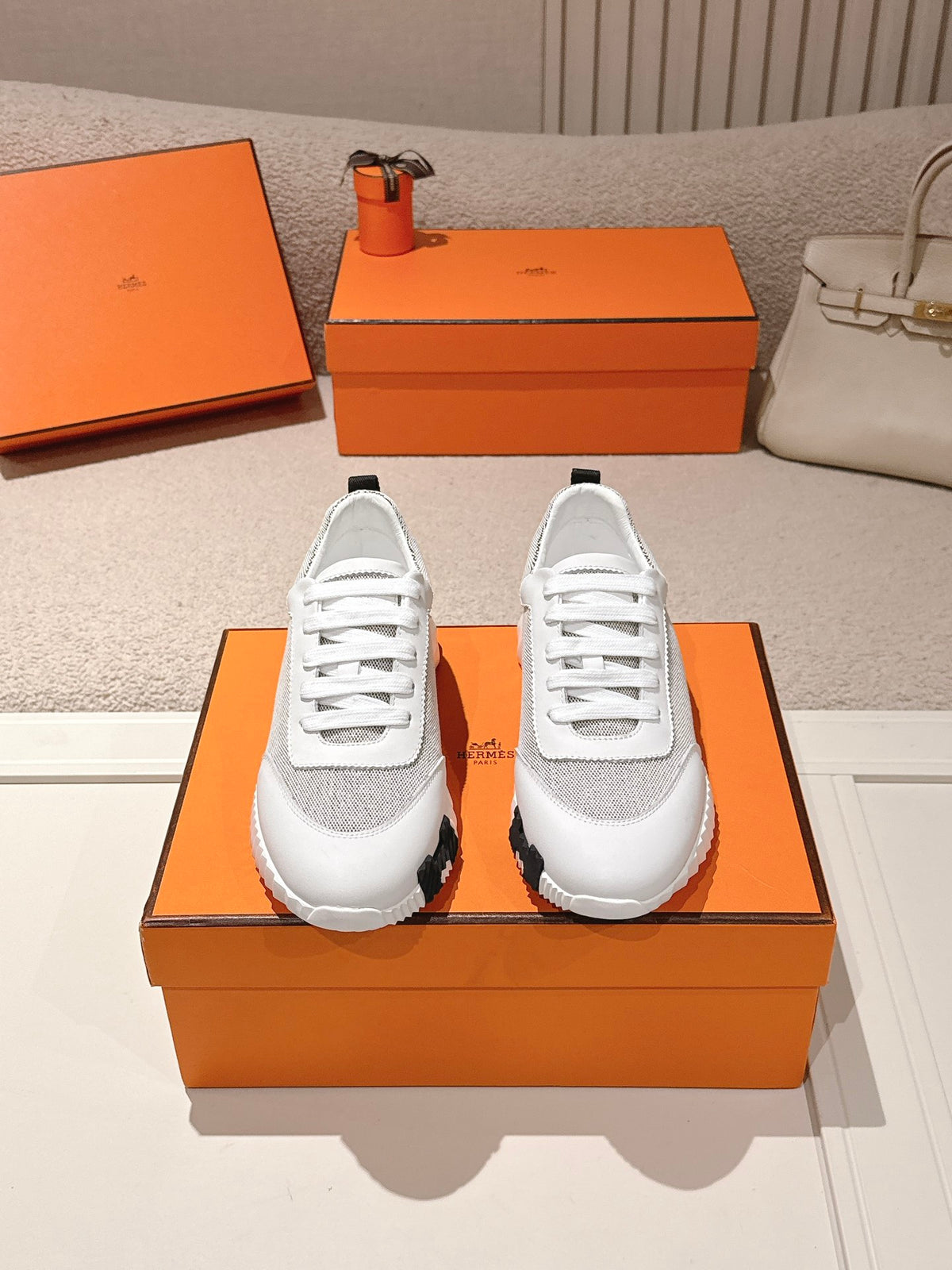 H Classic Couple Casual Sneakers 0726060805