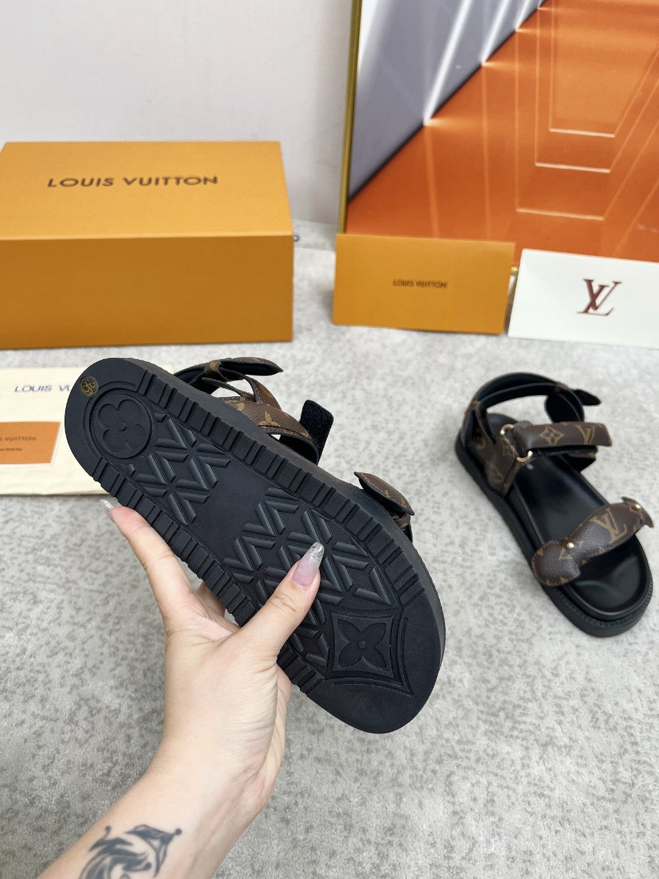 L25ss new printed sandals 0725072105