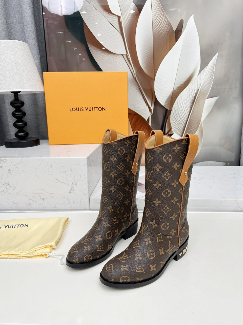 L new fashionable printed long boots 0725092201