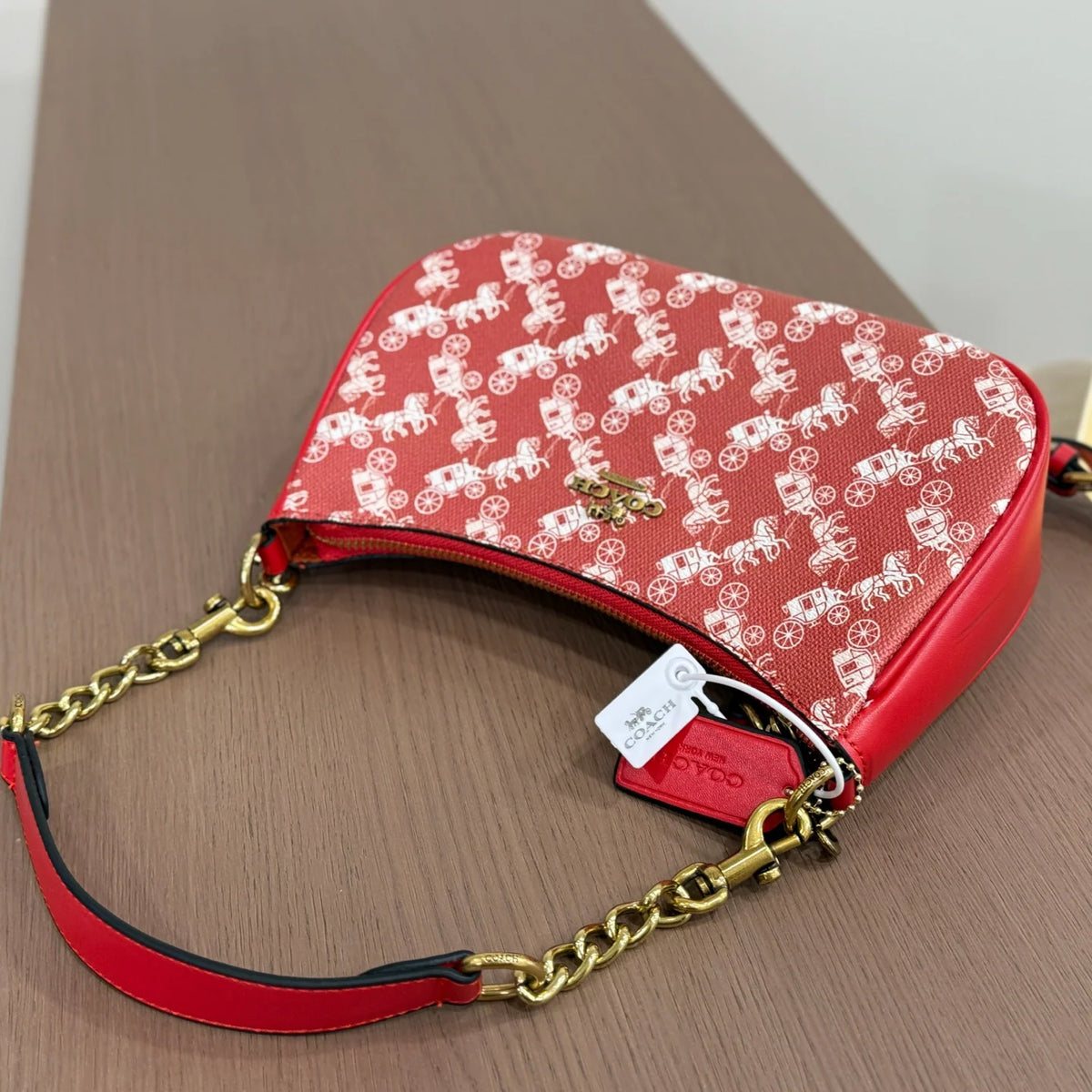 Ruby-colored mahjong bag 1426020509