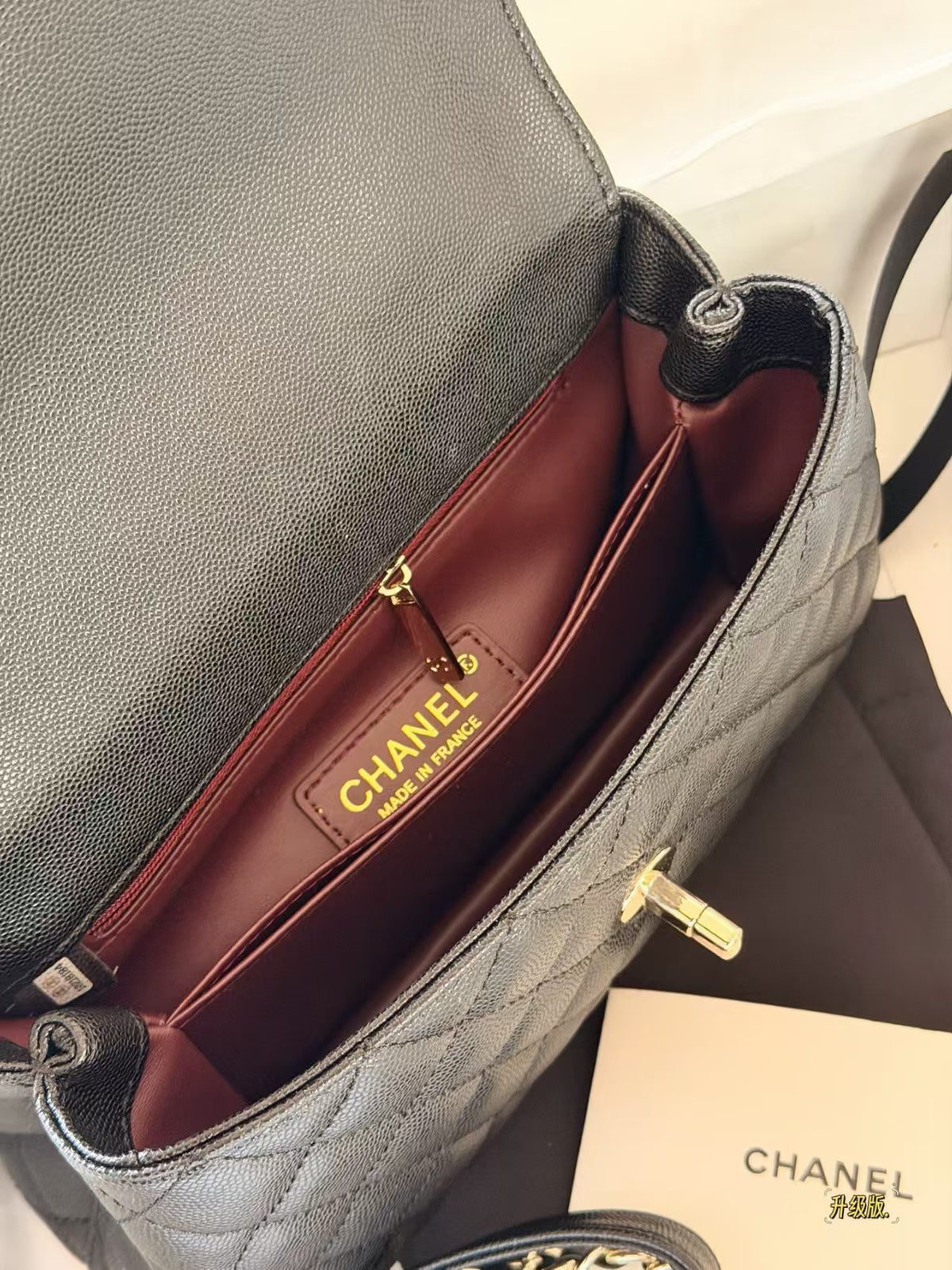 CH 26SS Women's Shoulder Bag PD26081401