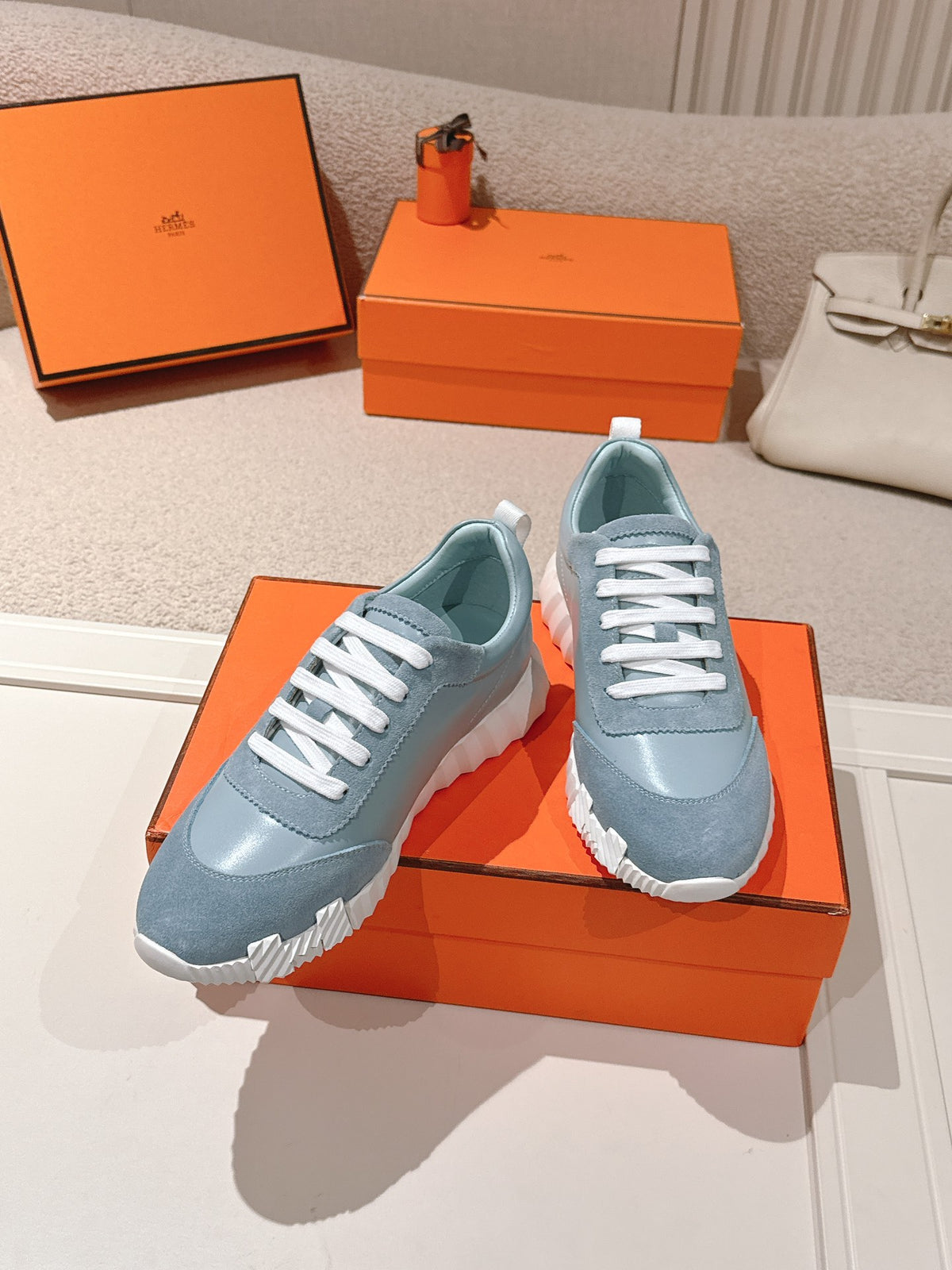 H Classic Couple Casual Sneakers 0726060804