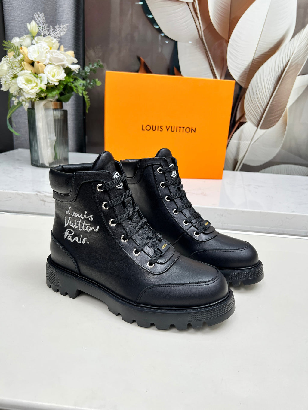 L 25ss Autumn and Winter New Printed Women's boots 0725082101