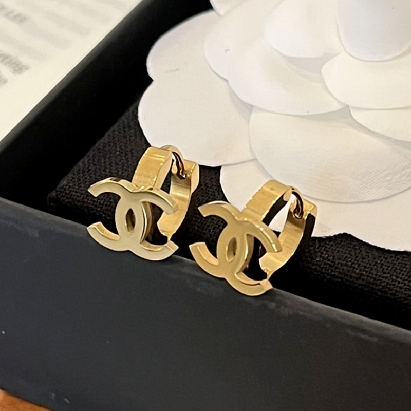 Women's Luxury Gold Letter Earrings XZ1326092811