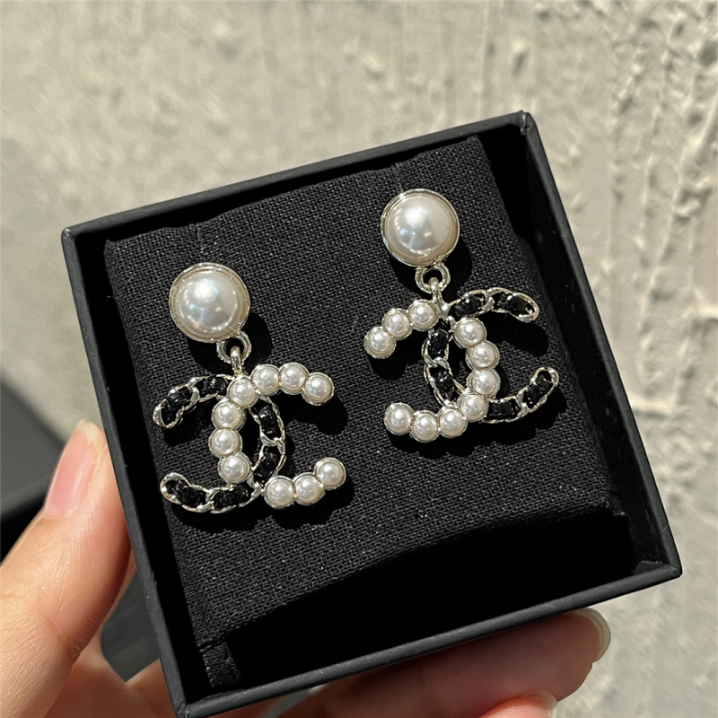 Women's Luxury Pearl Dangle Earrings XZ1326092810