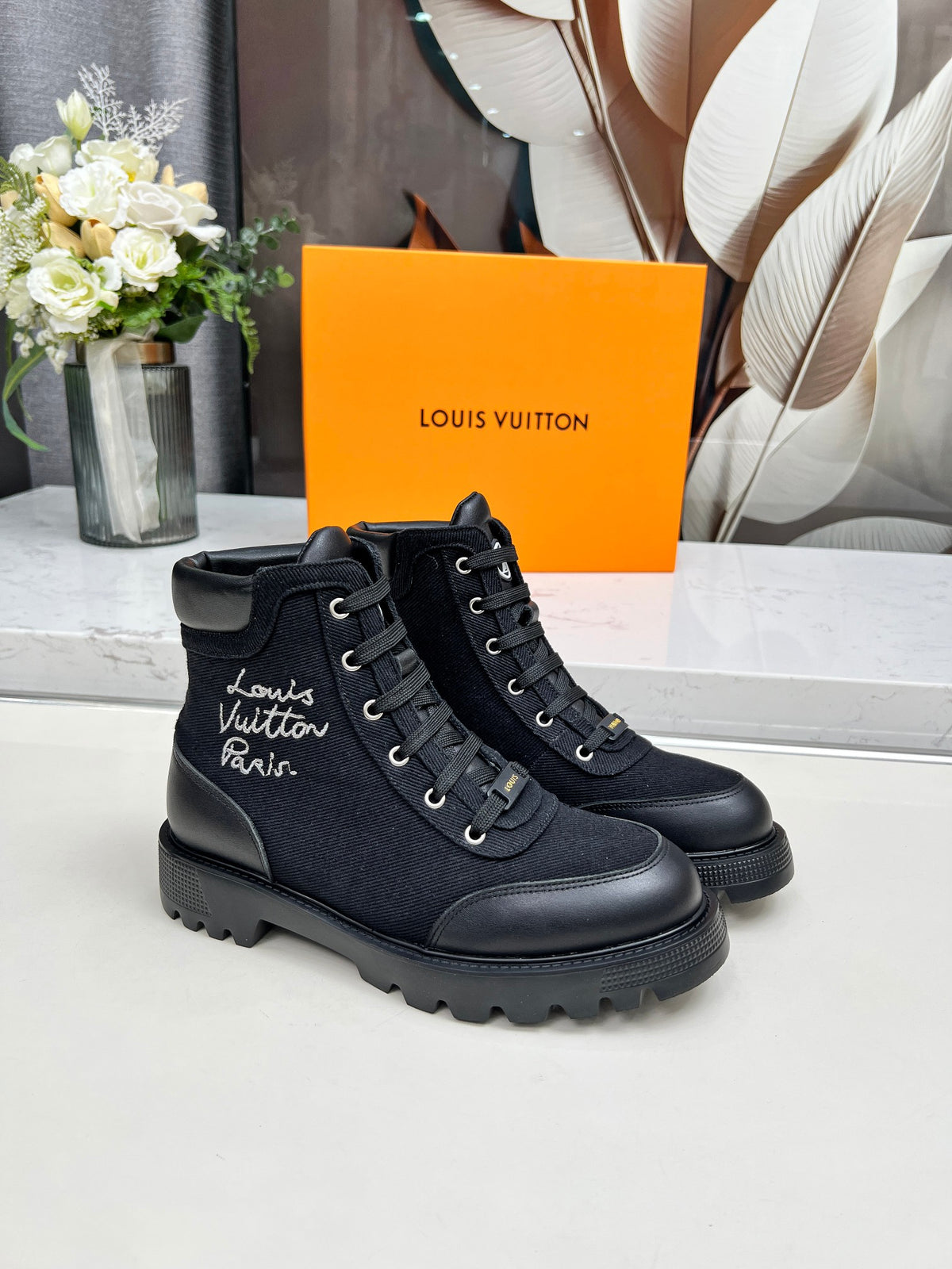 L 25ss Autumn and Winter New Printed Women's boots 0725082101