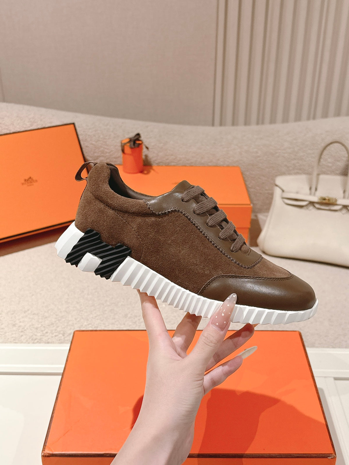 H Classic Couple Casual Sneakers 0726060803