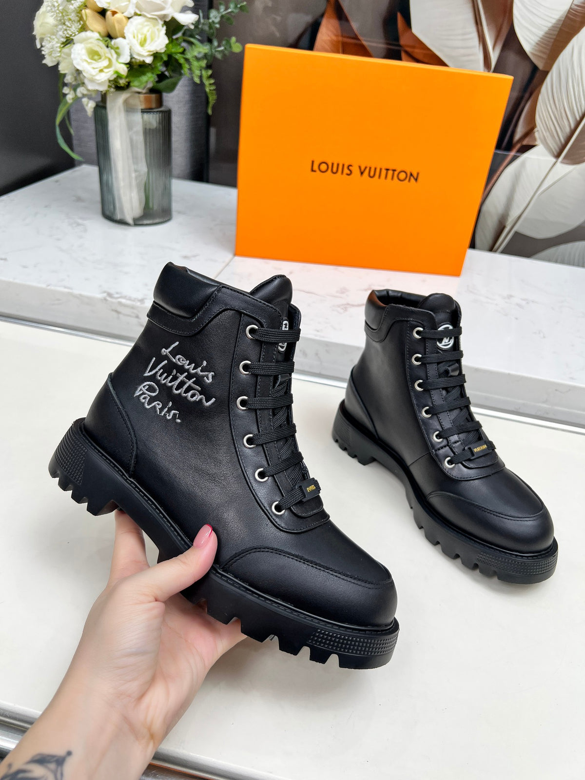 L 25ss Autumn and Winter New Printed Women's boots 0725082101