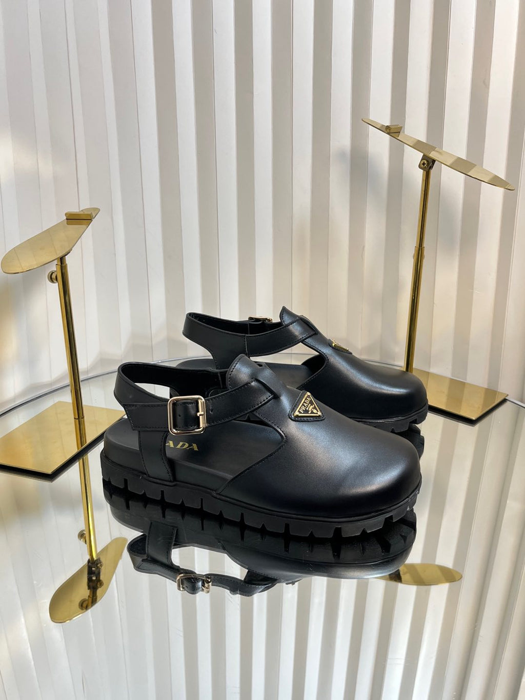 P serrated sole Roman new style sandals 0725070804