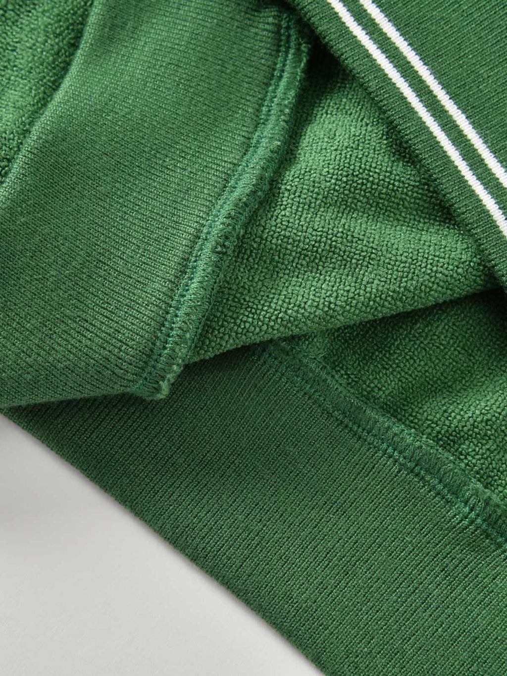 Kins Class Supple Theory Sweatshirt & Pants for Adults