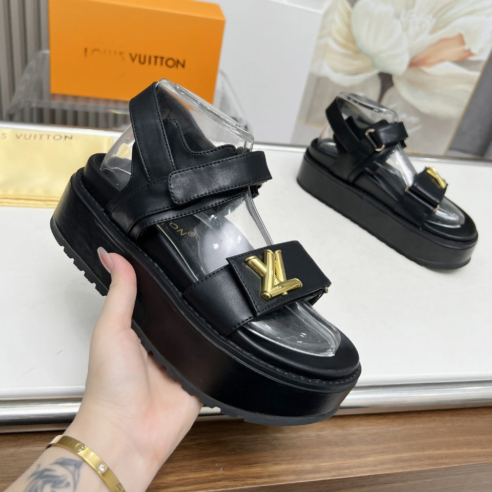 24 New Women's Thick Soled Sandals XC0424050603