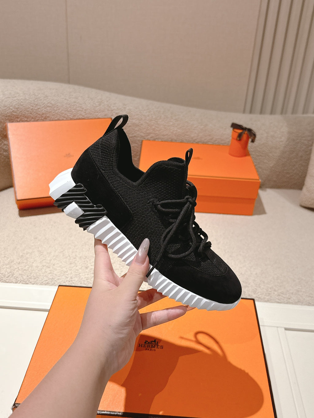 H Classic Couple Style Fly Knit Casual Sneakers 0726060802