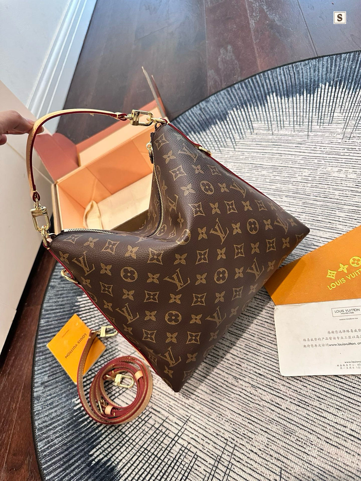 L 26ss Women's Shoulder bag CWT1326080702
