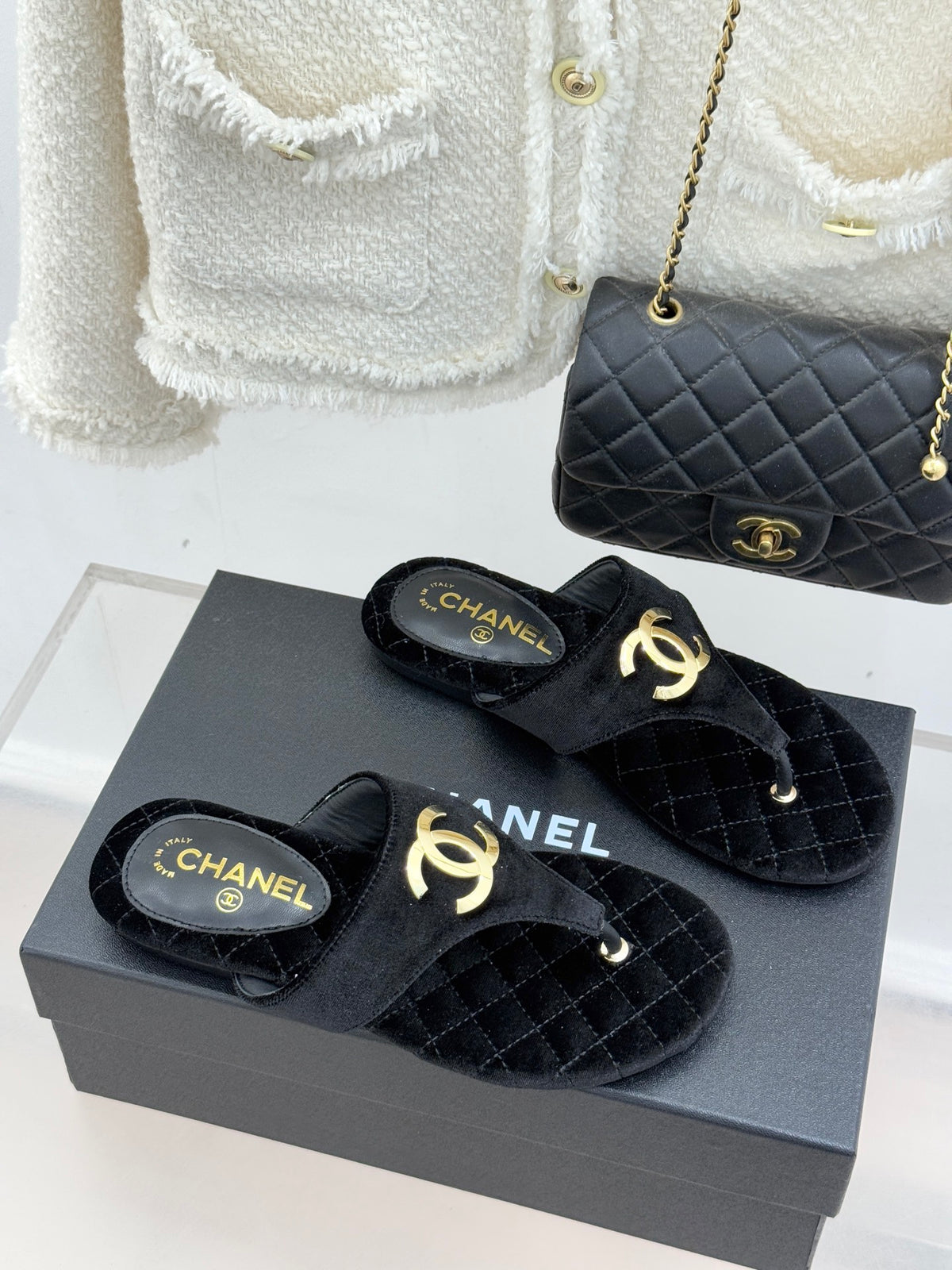 26SS New Women's Diamond Pattern Flip-Flops 0726031003