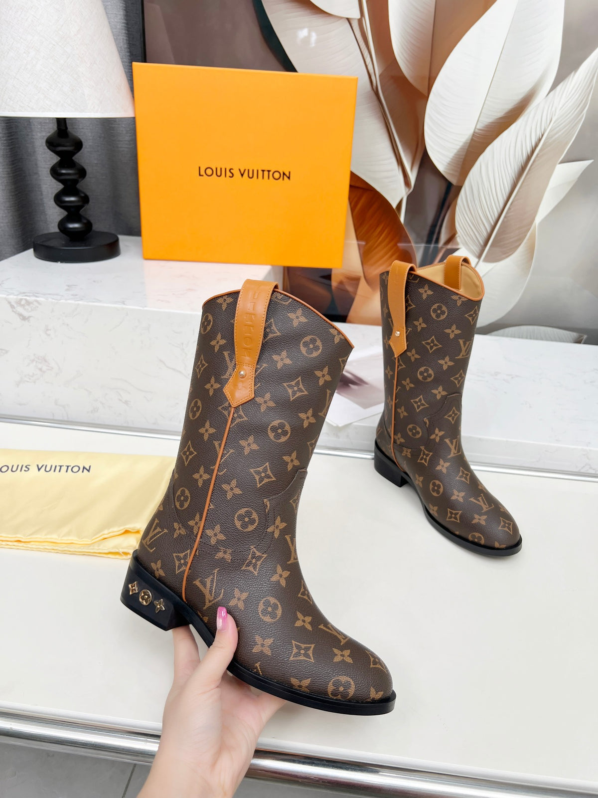 L new fashionable printed long boots 0725092201
