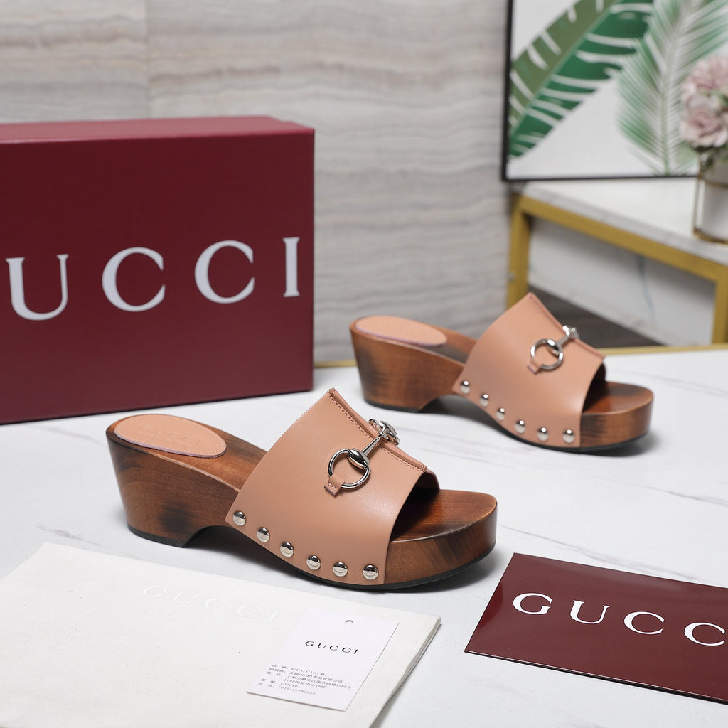 Stylish Women's Horsebit Buckle Solid Wood Platform Slippers 0726051902