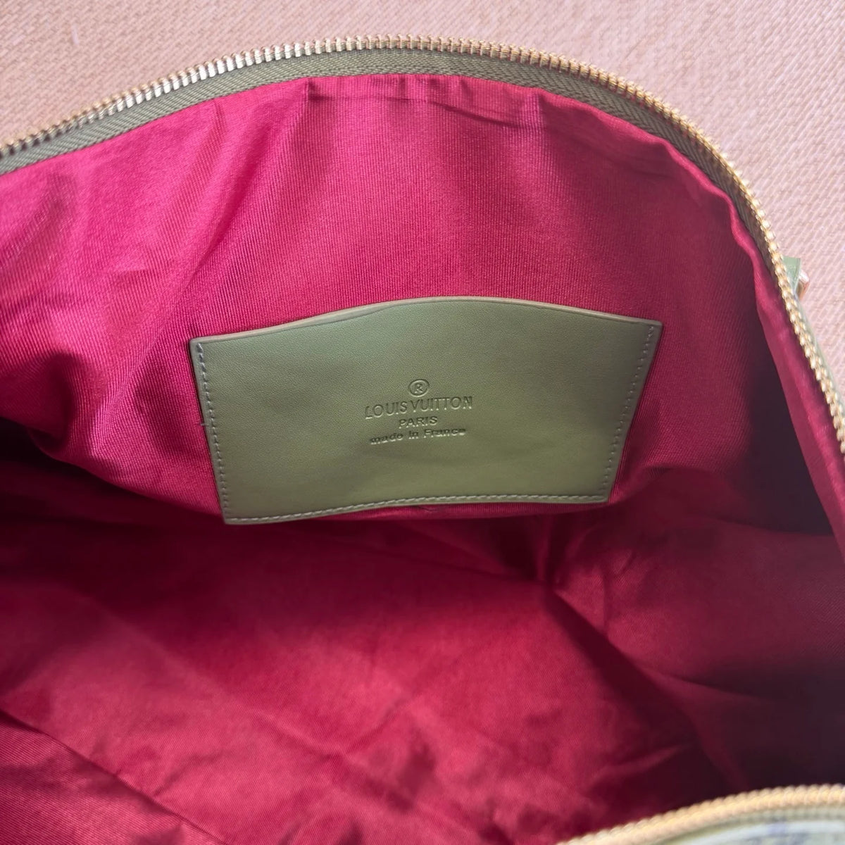 Stylish and Versatile Travel Bag SCB1026070709