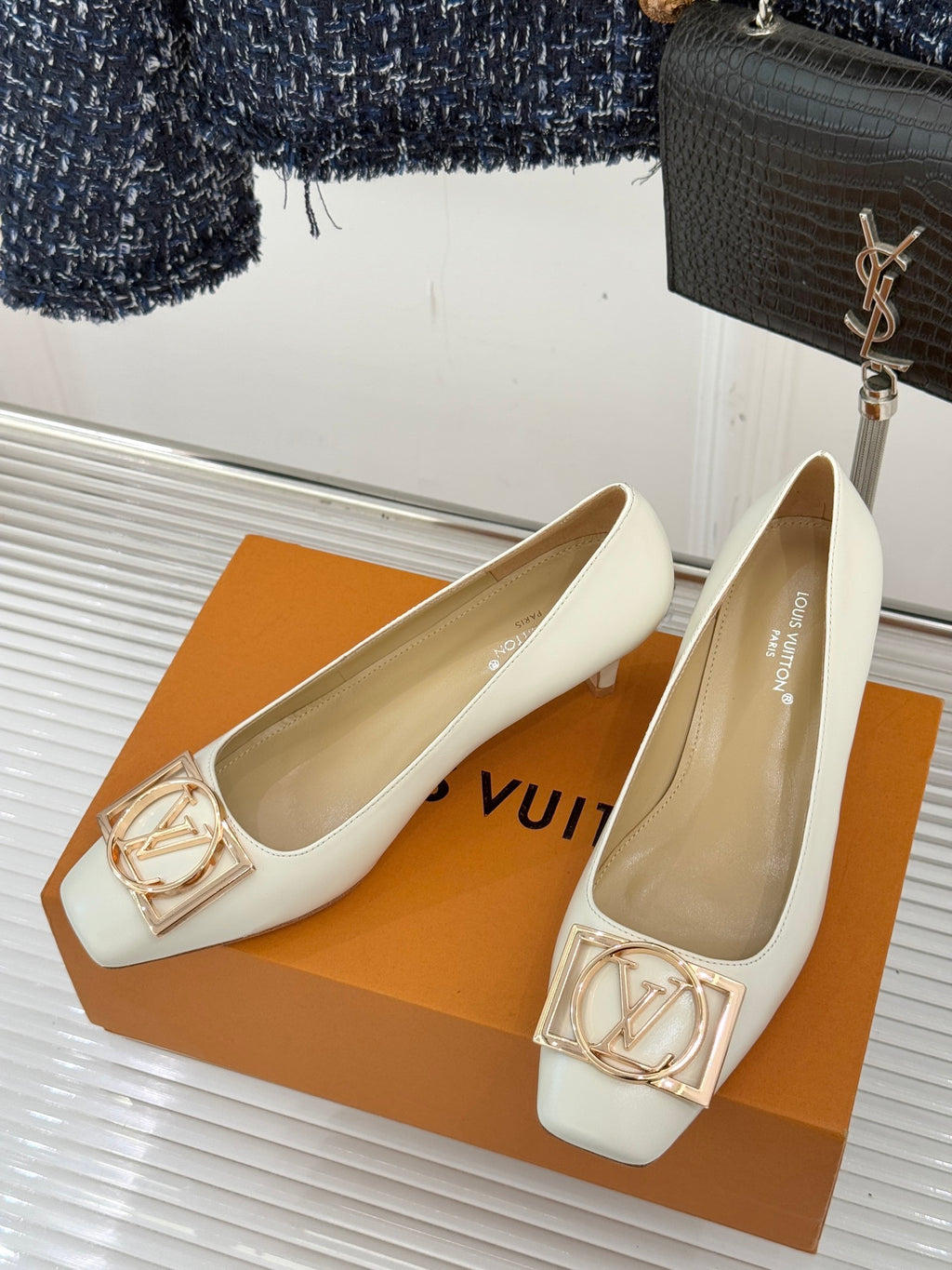 L square buckle square head high heels shoes 0725102003