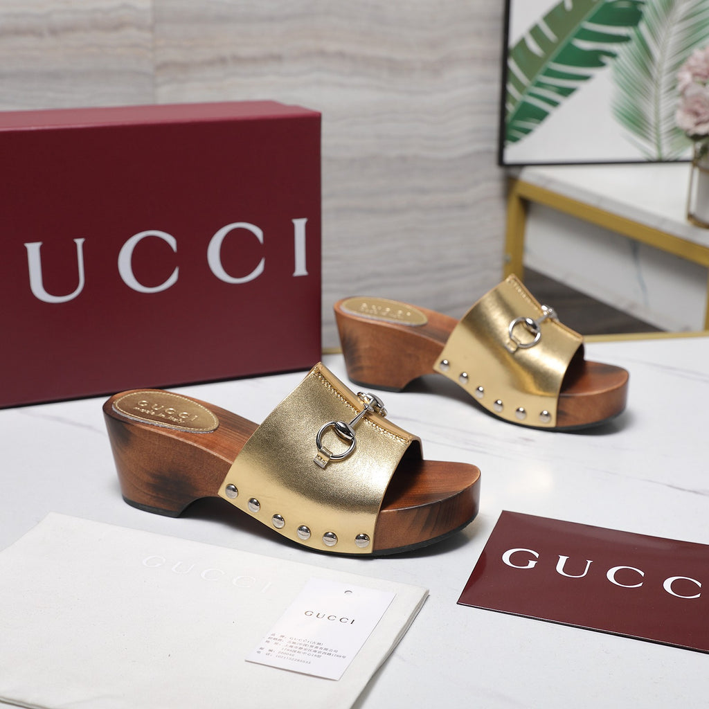 Stylish Women's Horsebit Buckle Solid Wood Platform Slippers 0726051902