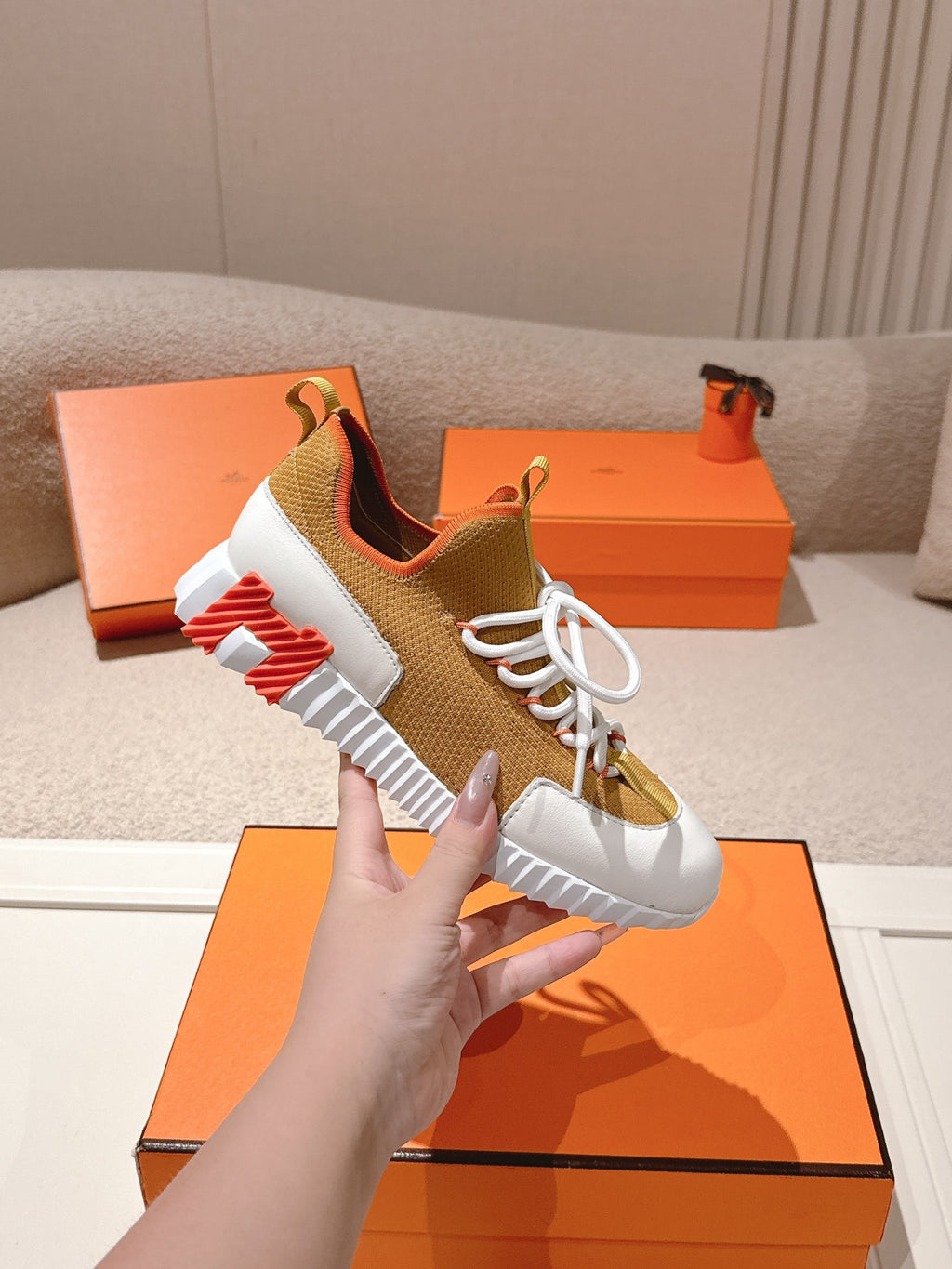 H Classic Couple Style Fly Knit Casual Sneakers 0726060802
