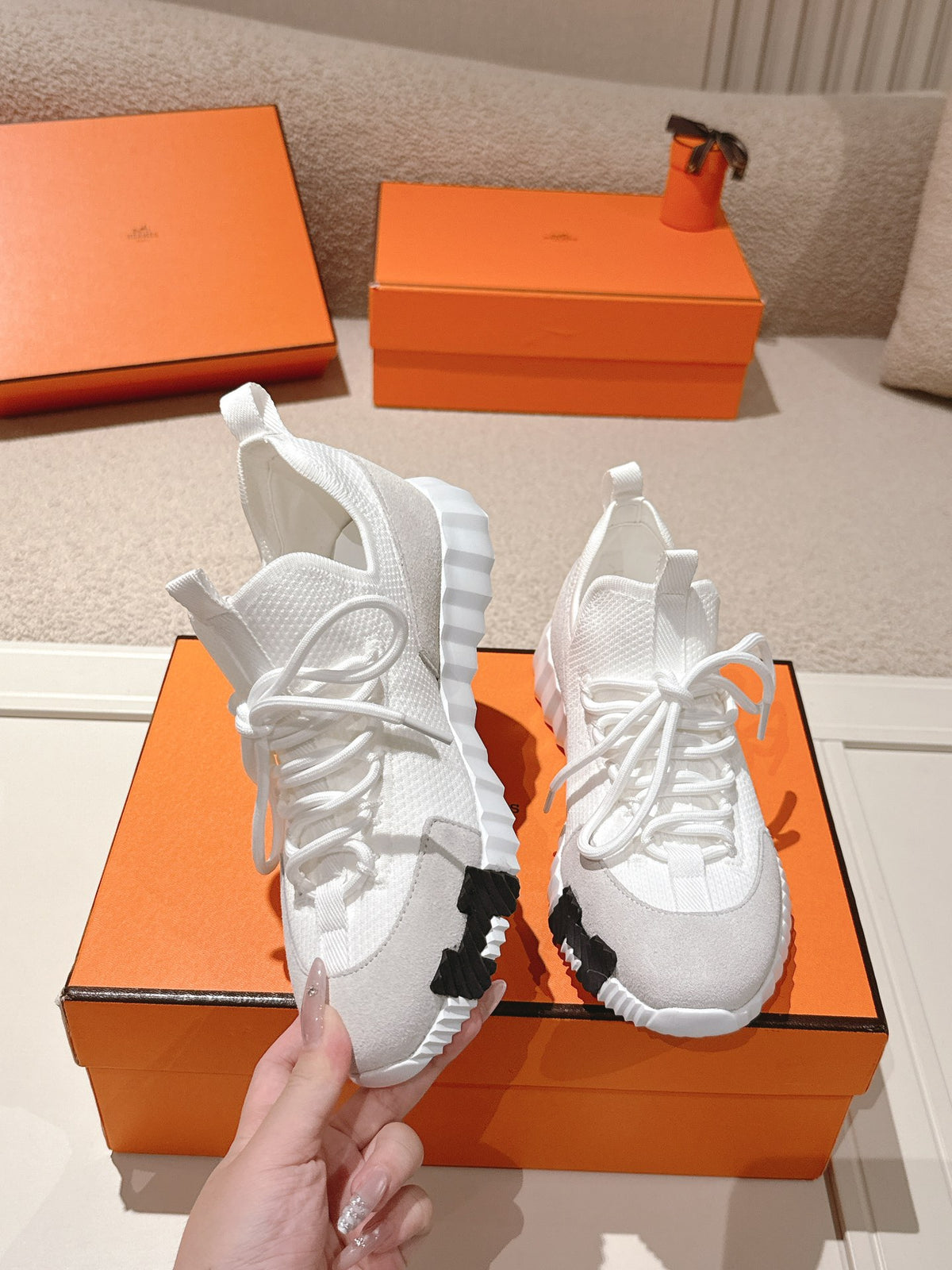 H Classic Couple Style Fly Knit Casual Sneakers 0726060802