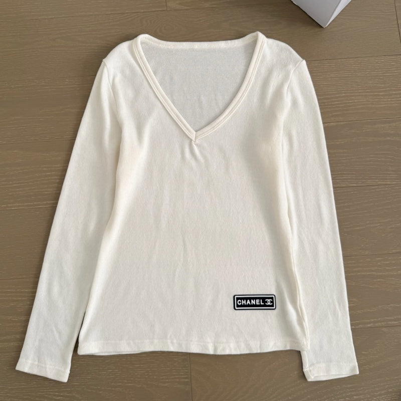 New Fashion Women's CC V-Neck Base Top CQQ1326092407
