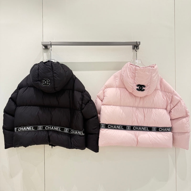 New Fashion Women's CC Hooded Feather Filled Puffer Jacket CQQ1326092410