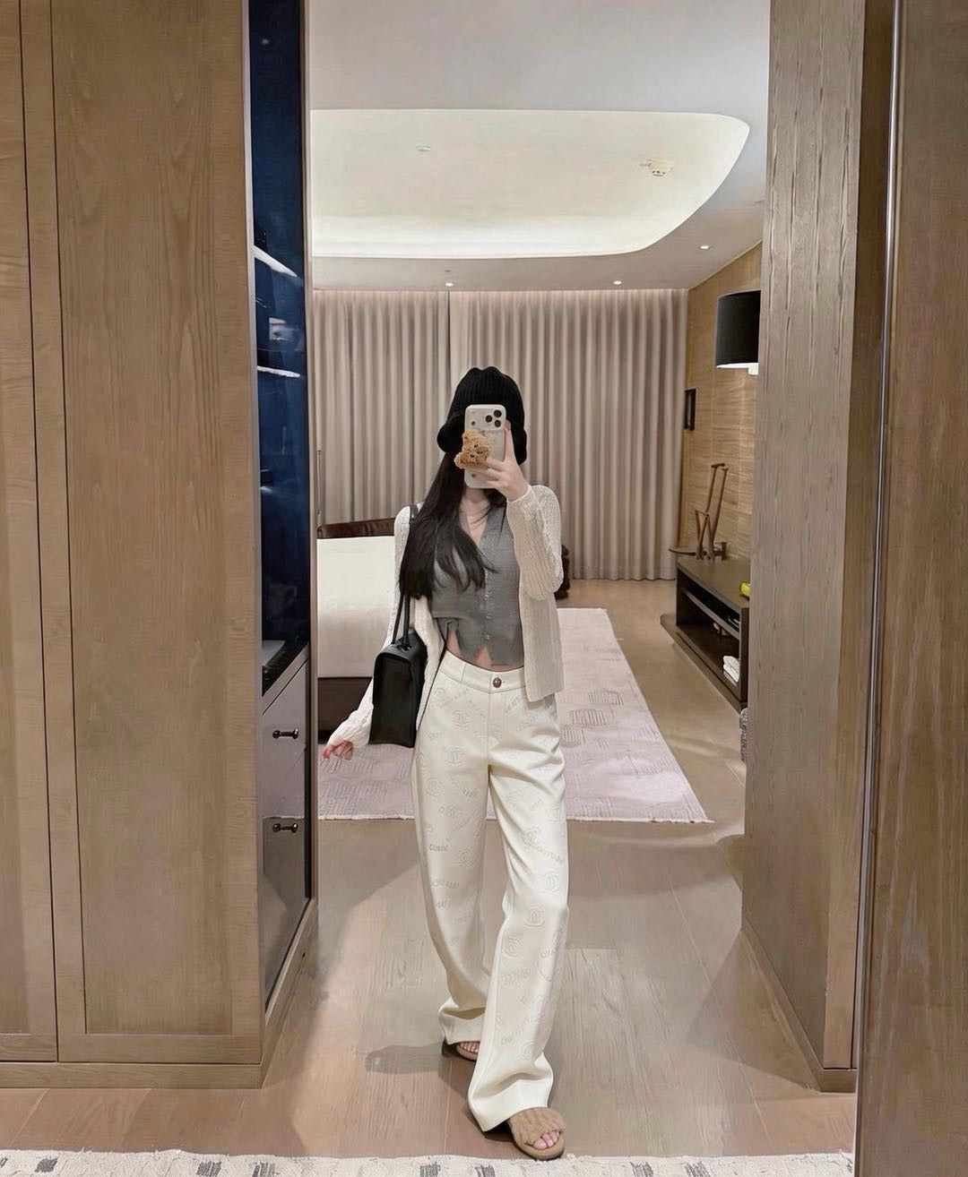New Fashion Women's CC Faux Leather Pants  DM1326092424