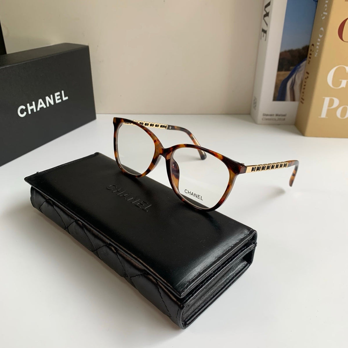 Women's Luxury Round Frame Sunglasses LD1326092818