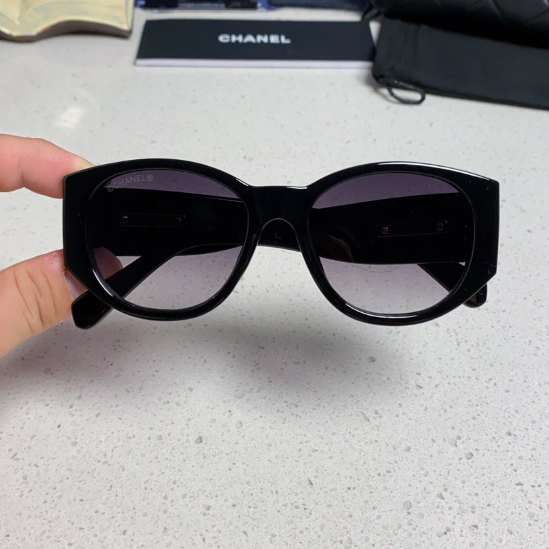 Women's Luxury Round Frame Sunglasses LD1326092819