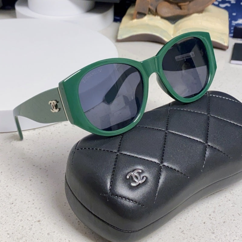 Women's Luxury Round Frame Sunglasses LD1326092819